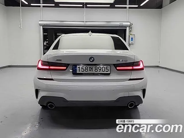 BMW 3-Series 2021 — фото 3