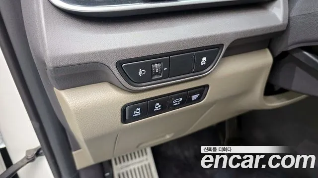 Kia Canival 2024 — фото 15