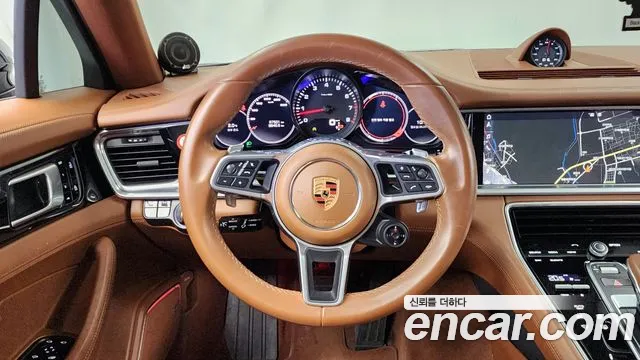 Porsche Panamera 2019 — фото 13