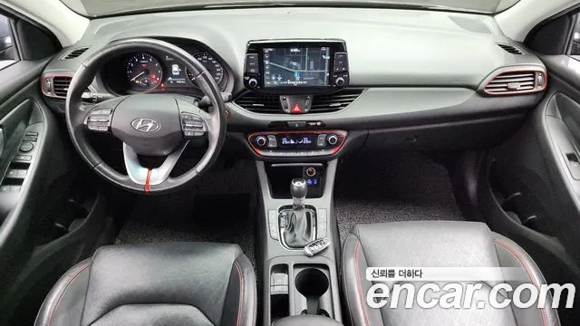 Hyundai i30 2018 — фото 7
