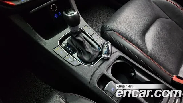 Hyundai i30 2018 — фото 9