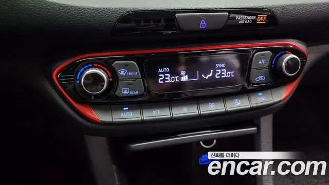 Hyundai i30 2018 — фото 16