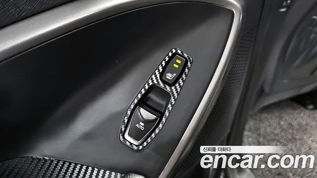 Hyundai Santafe 2017 — фото 18