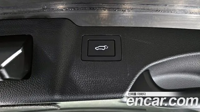 Hyundai Santafe 2017 — фото 20