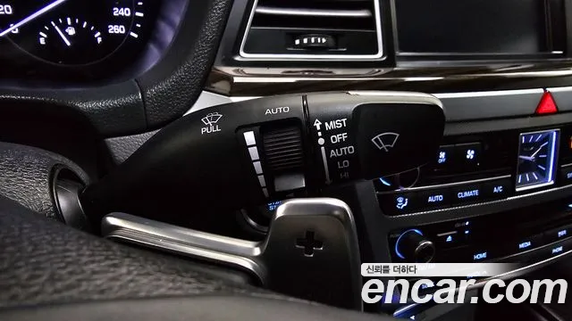 Genesis G80 2018 — фото 18