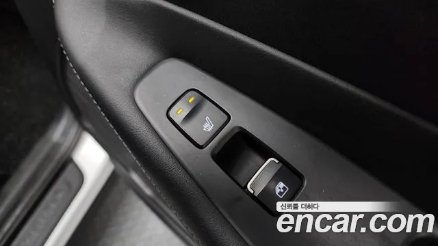 Hyundai Santafe 2019 — фото 19