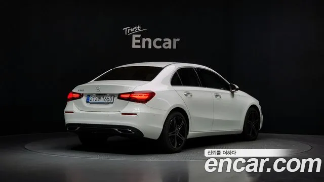 Mercedes-Benz A-Class 2025 — фото 2