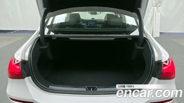 Mercedes-Benz A-Class 2025 — фото 20