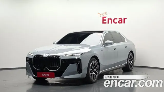 BMW 7 серия