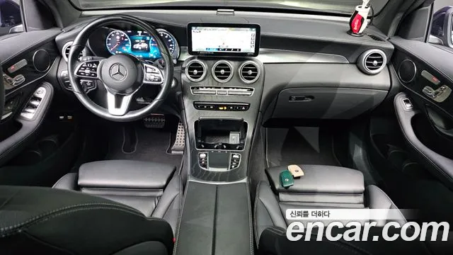 Mercedes-Benz GLC-Class 2023 — фото 7