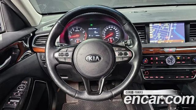 Kia K7 2016 — фото 12