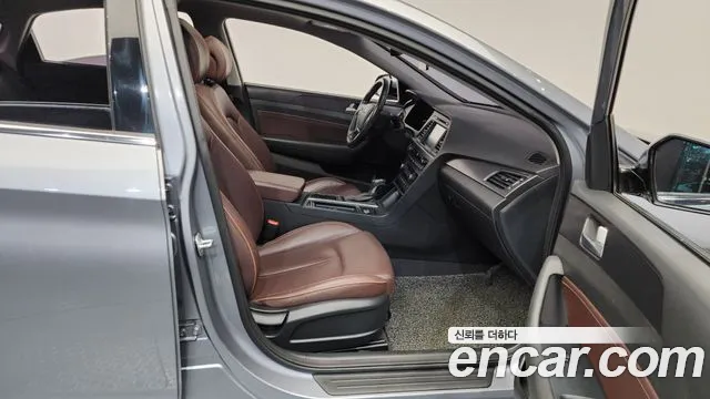 Hyundai Sonata 2017 — фото 10