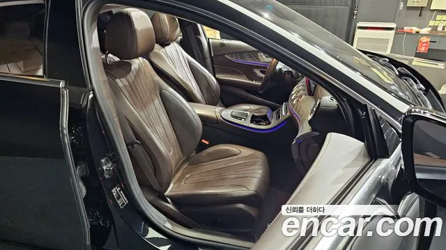 Mercedes-Benz CLS-Class 2021 — фото 12
