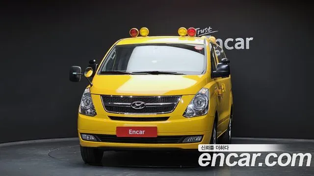 Hyundai Starex 2015 — фото 3