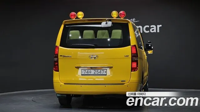 Hyundai Starex 2015 — фото 4