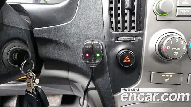 Hyundai Starex 2015 — фото 19