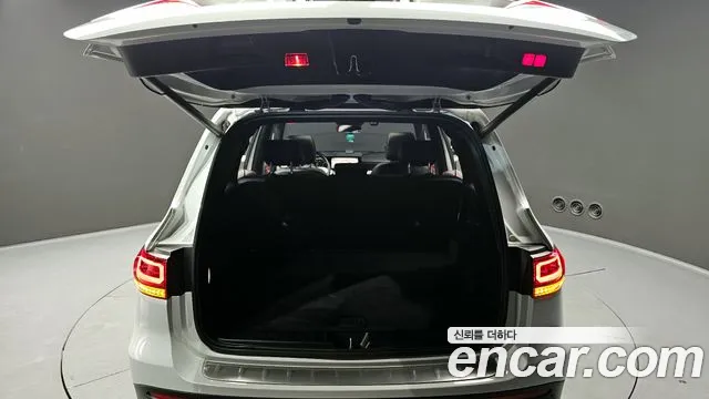 Mercedes-Benz GLB-Class 2021 — фото 20