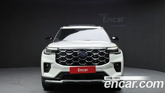 Ford Explorer 2025 — фото 3