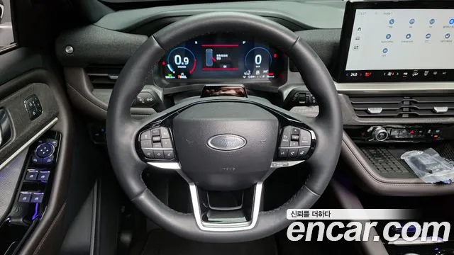 Ford Explorer 2025 — фото 13