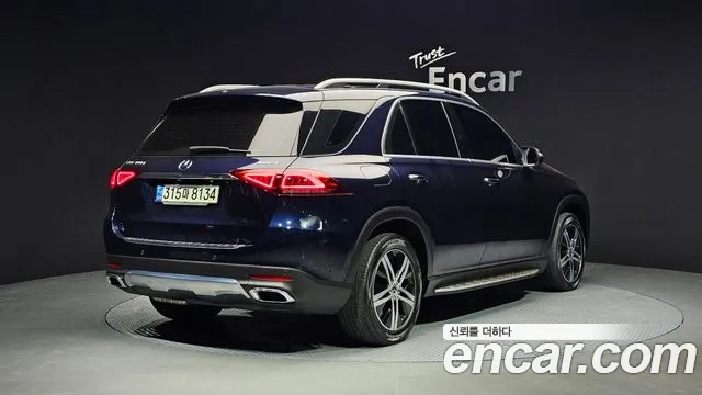 Mercedes-Benz GLE-Class 2019 — фото 2