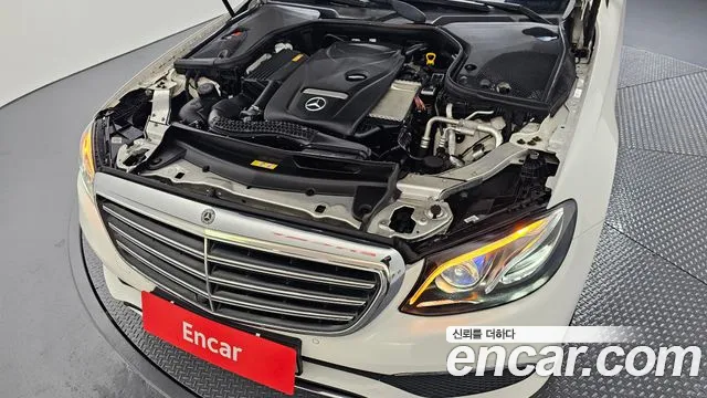 Mercedes-Benz E-Class 2018 — фото 6