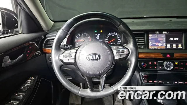 Kia K7 2016 — фото 13