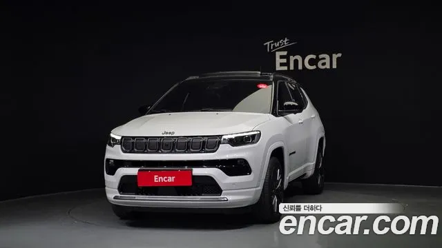 Jeep Compass 2022 — фото 3