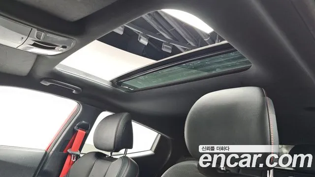 Hyundai Veloster 2019 — фото 19