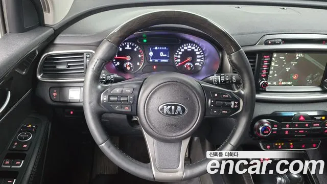 Kia Sorento 2017 — фото 13