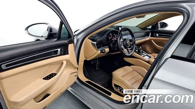 Porsche Panamera 2020 — фото 12