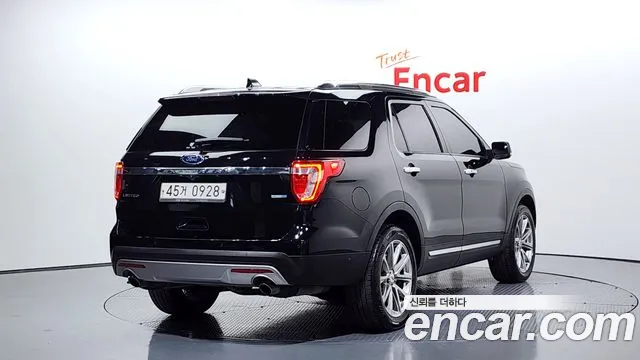 Ford Explorer 2016 — фото 2