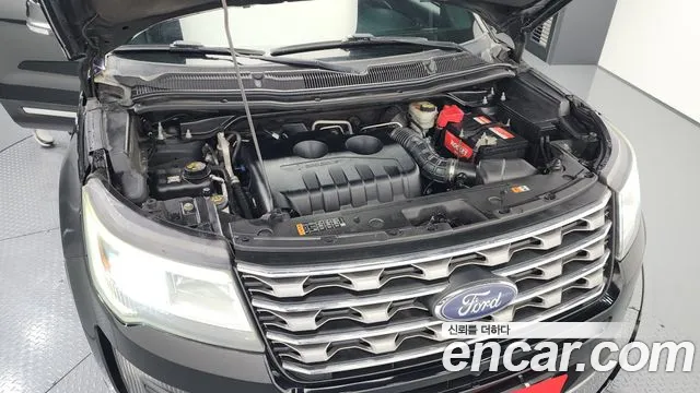 Ford Explorer 2016 — фото 6