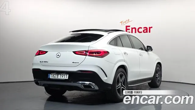Mercedes-Benz GLE-Class 2021 — фото 2