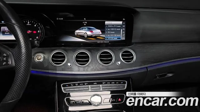 Mercedes-Benz E-Class 2018 — фото 14