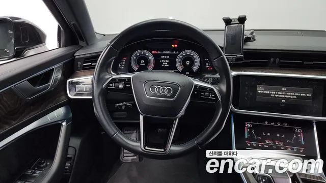 Audi A6 2020 — фото 13
