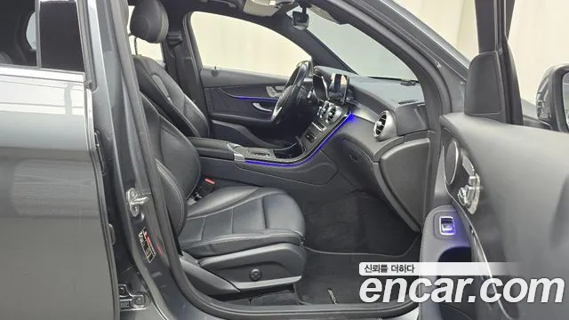 Mercedes-Benz GLC-Class 2021 — фото 11