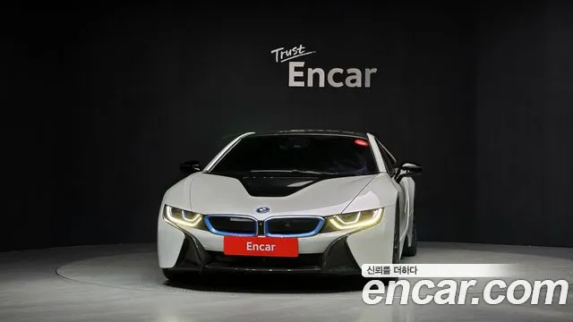 BMW i8 2016 — фото 3