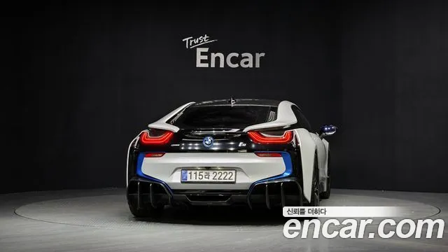 BMW i8 2016 — фото 4