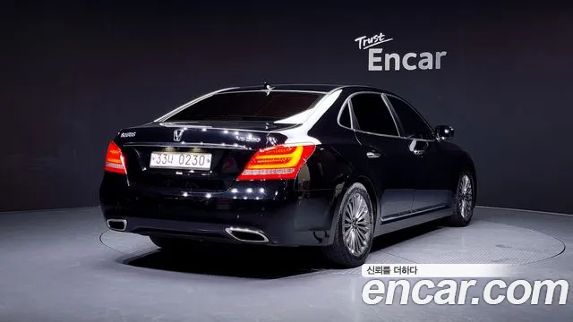 Hyundai Equus 2015 — фото 2