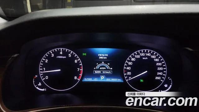 Hyundai Equus 2015 — фото 8