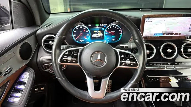Mercedes-Benz GLC-Class 2022 — фото 13