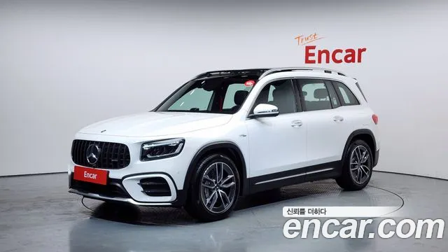 Mercedes-Benz GLB-Class 2025 — фото 1