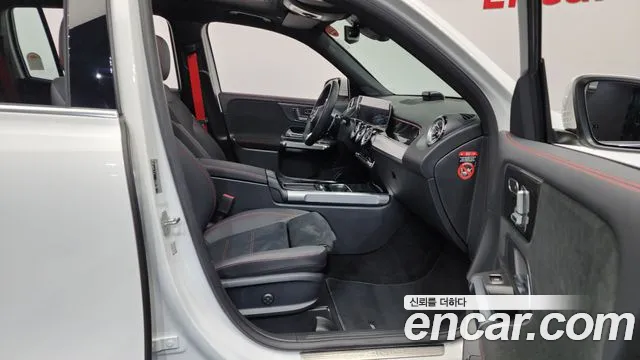 Mercedes-Benz GLB-Class 2025 — фото 11