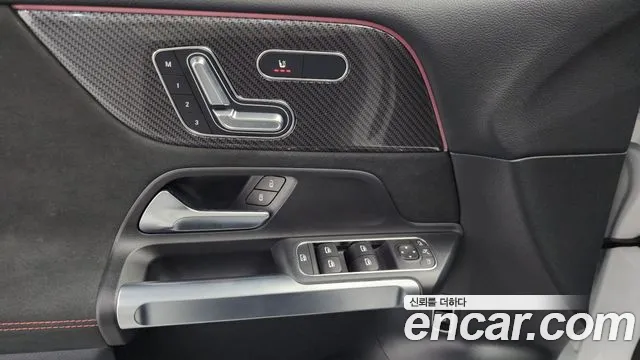 Mercedes-Benz GLB-Class 2025 — фото 14