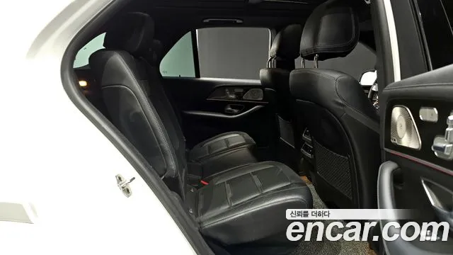 Mercedes-Benz GLE-Class 2022 — фото 12