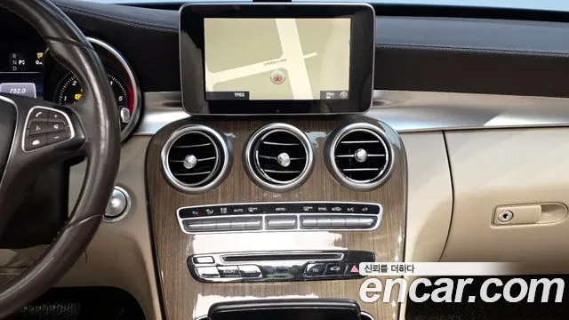 Mercedes-Benz C-Class 2016 — фото 14