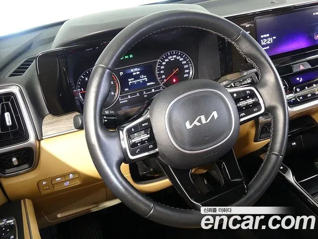 Kia Sorento 2022 — фото 8