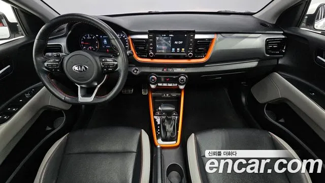 Kia Stonic 2018 — фото 7
