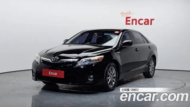 Toyota Camry 2011 — фото 1