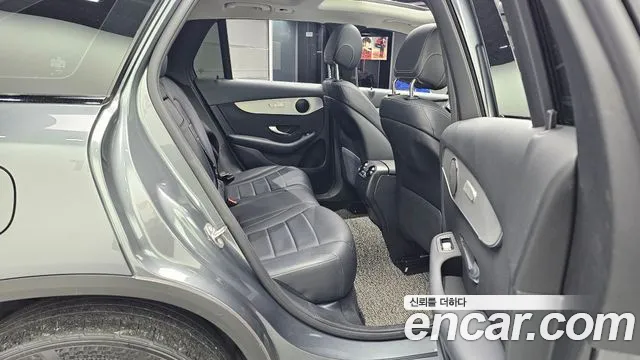 Mercedes-Benz GLC-Class 2019 — фото 12